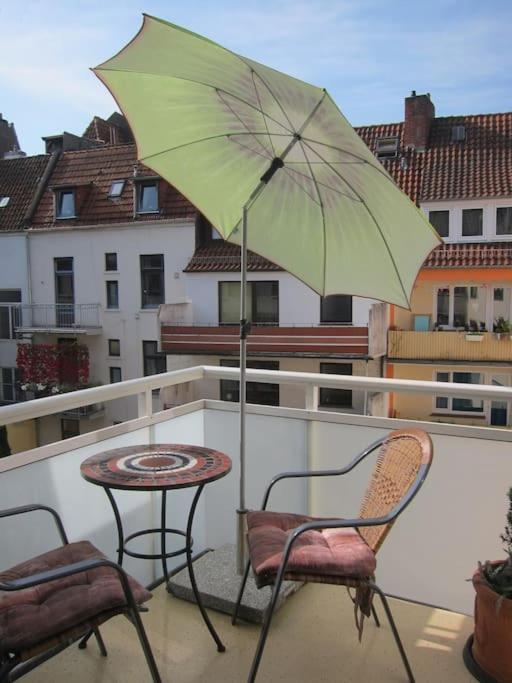 Modernes 1 Zimmer Luxusappartement Kleiner Roland Mit Parkplatz Und Balkon In Bremen Naehe Zentrum Екстер'єр фото