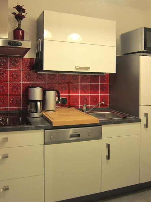 Modernes 1 Zimmer Luxusappartement Kleiner Roland Mit Parkplatz Und Balkon In Bremen Naehe Zentrum Екстер'єр фото