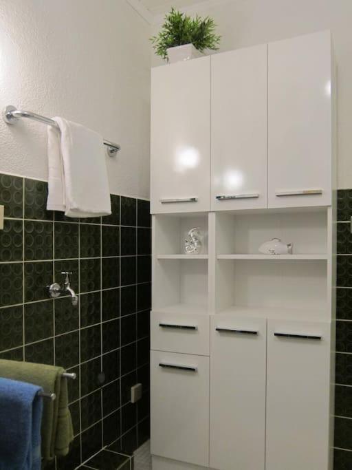 Modernes 1 Zimmer Luxusappartement Kleiner Roland Mit Parkplatz Und Balkon In Bremen Naehe Zentrum Екстер'єр фото